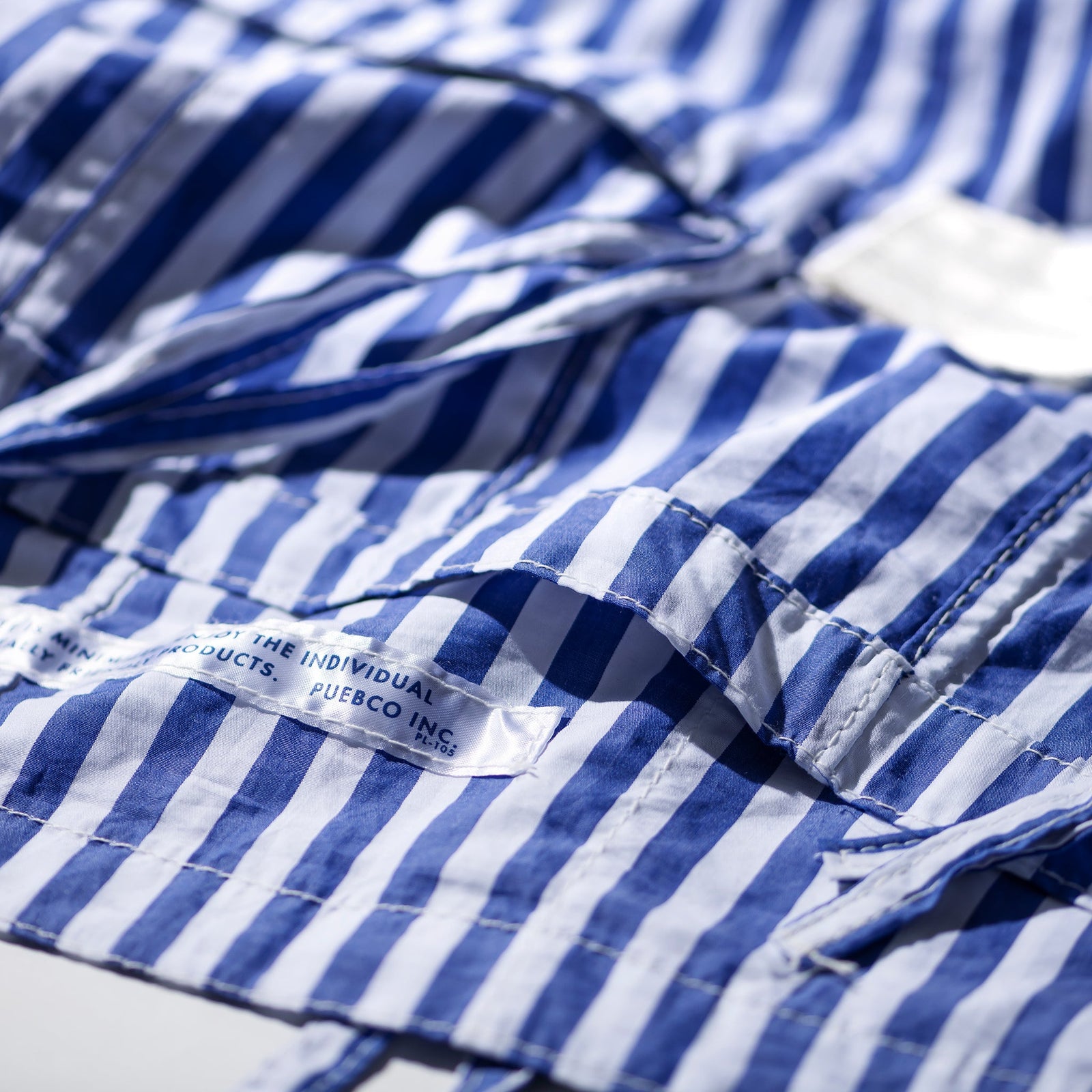 SHIRT FABRIC FOLDING LAUNDRY BASKET / Blue Narrow Stripe – PUEBCO